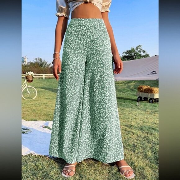 NWOT SHEIN Green Floral Zip Up Flowy Wide Leg Pants Women’s Size Small - Picture 3 of 7